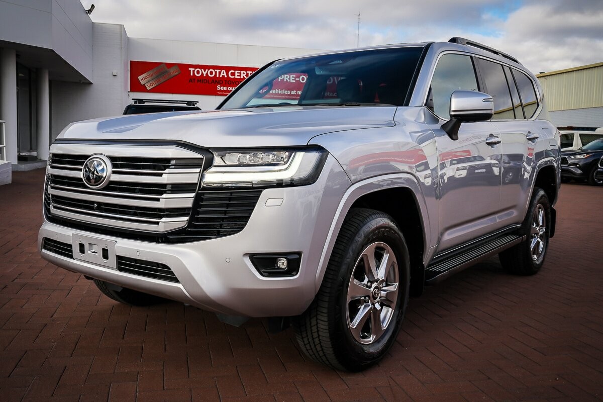 Toyota Landcruiser image 4