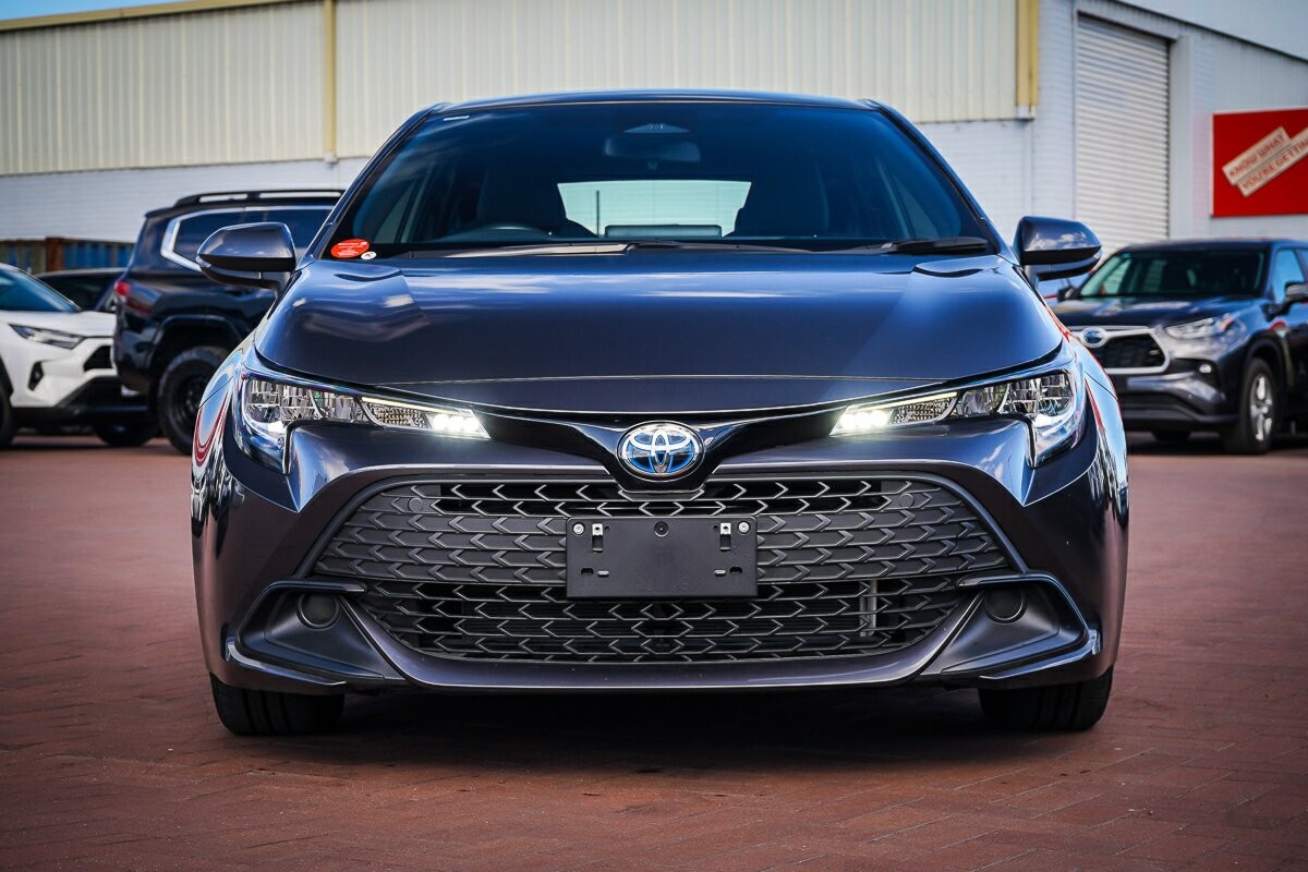 Toyota Corolla image 3