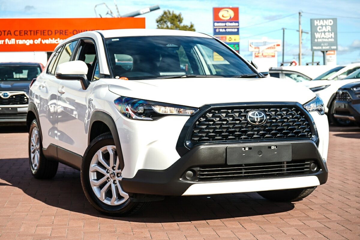 Toyota Corolla Cross image 1