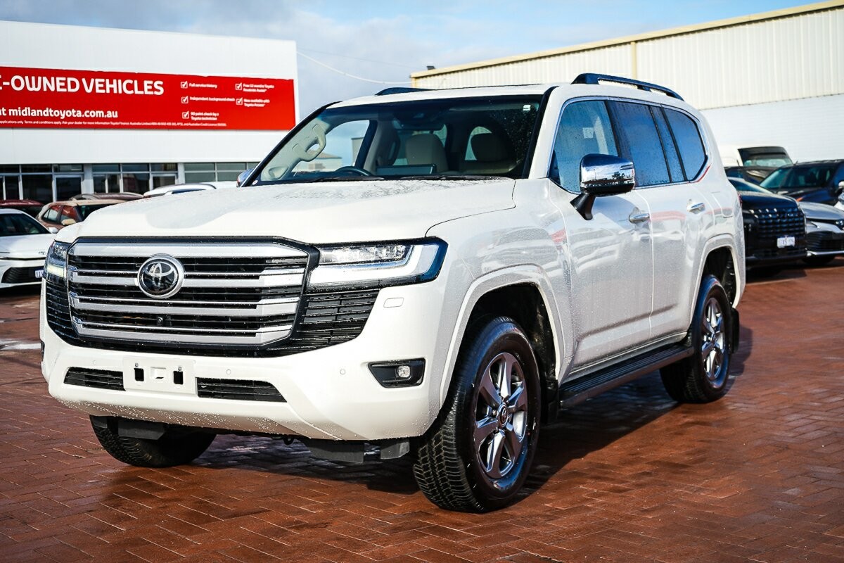 Toyota Landcruiser image 4