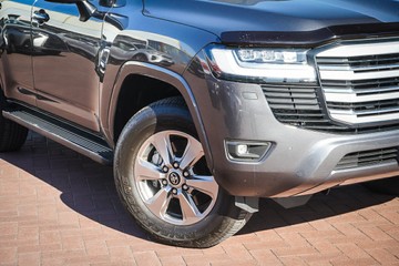 https://vehicle-cdn.autoleague.cloud/28166_6512041_2.jpg
