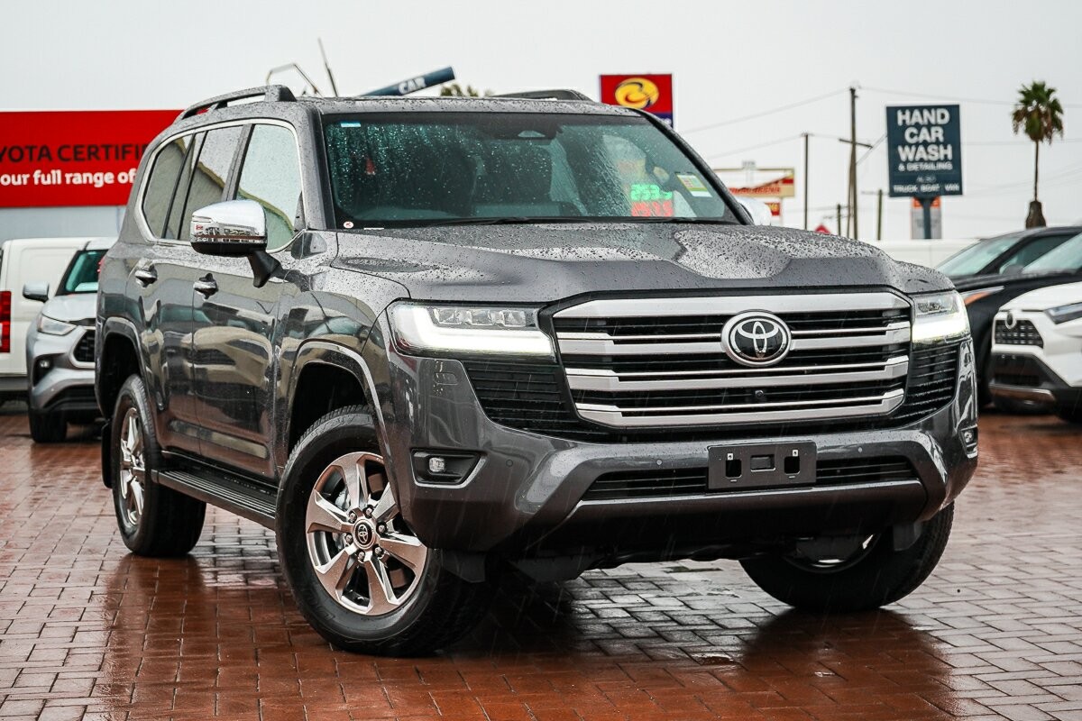 Toyota Landcruiser image 1