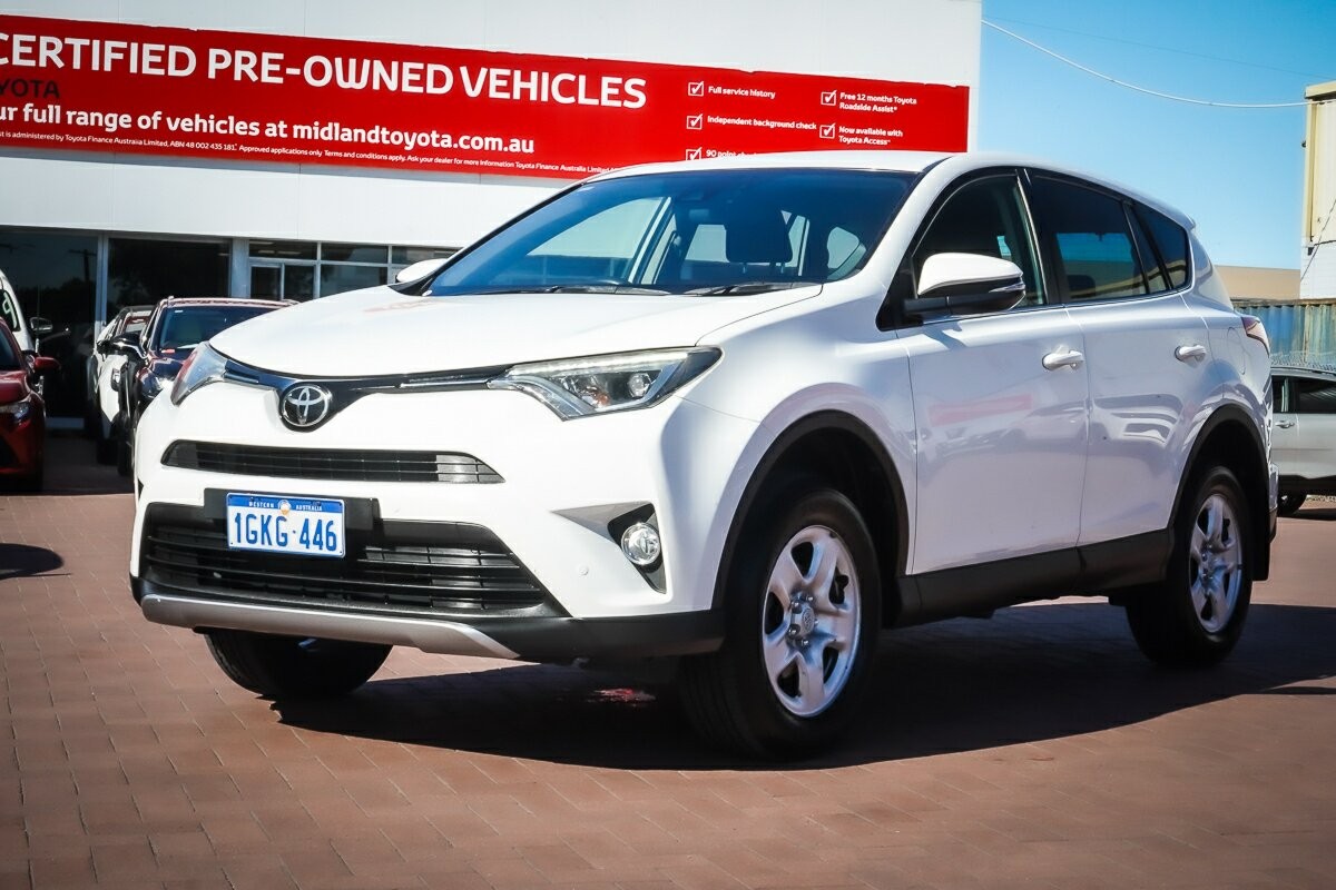 Toyota Rav4 image 4