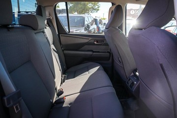 https://vehicle-cdn.autoleague.cloud/28166_6512092_12.jpg