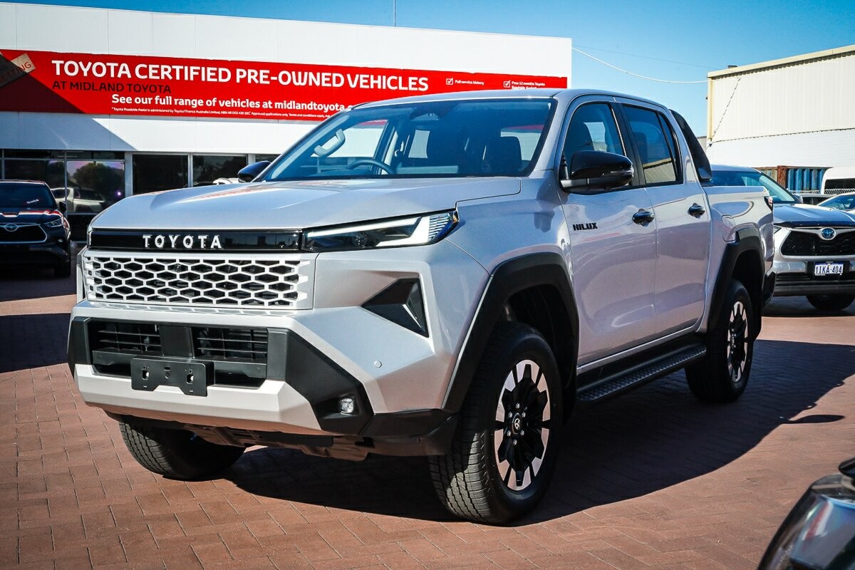 Toyota Hilux image 4