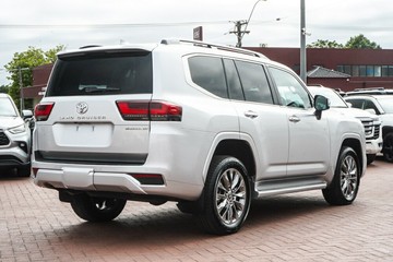 https://vehicle-cdn.autoleague.cloud/28166_6512115_7.jpg