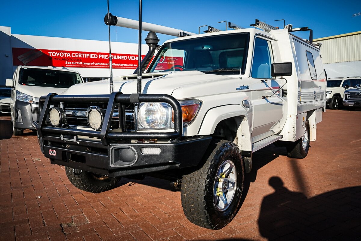 Toyota Landcruiser image 4