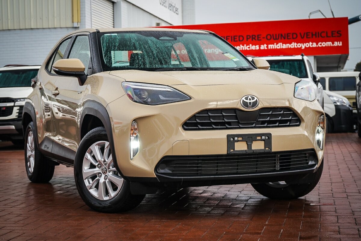 Toyota Yaris Cross image 1