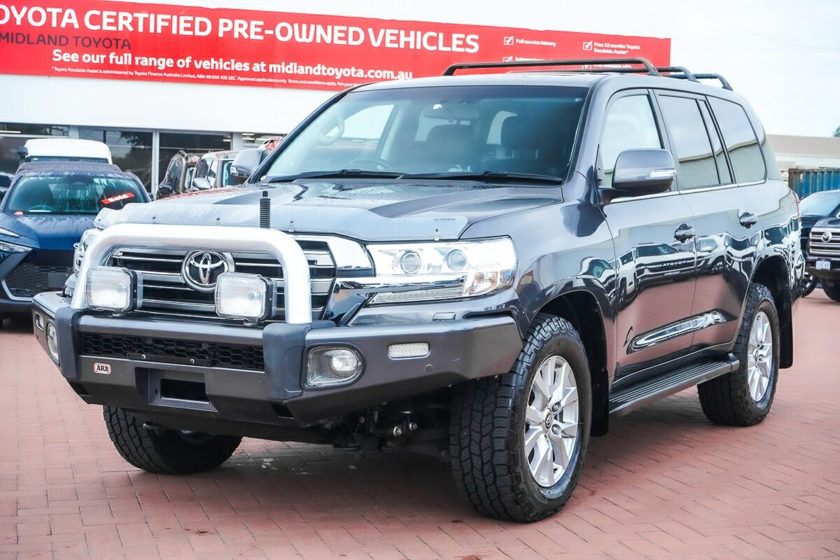 Toyota Landcruiser image 4