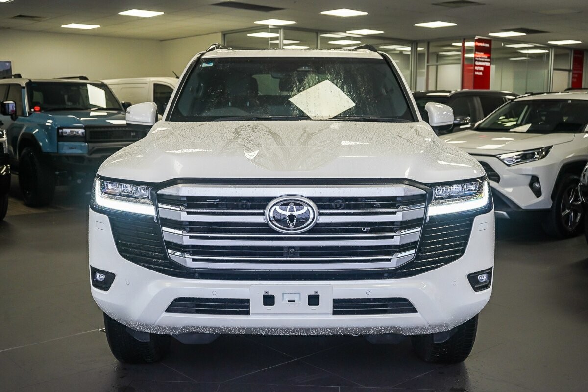 Toyota Landcruiser image 3