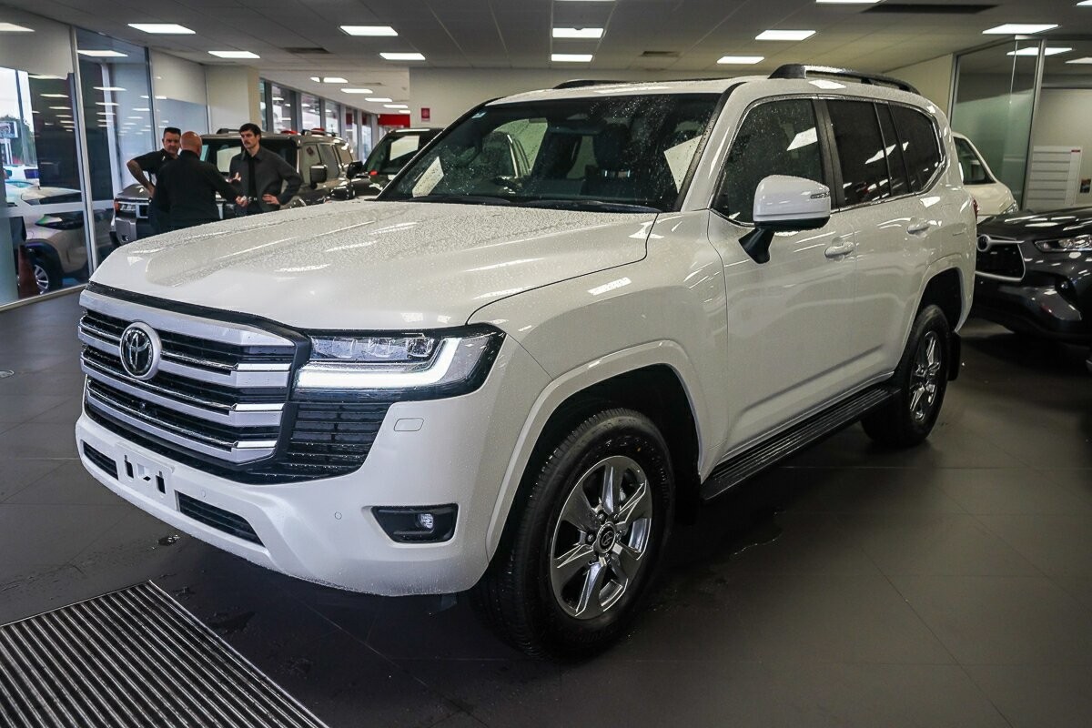 Toyota Landcruiser image 4