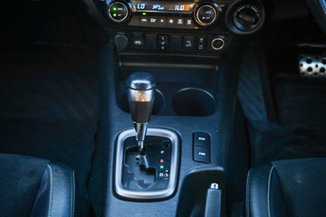 https://vehicle-cdn.autoleague.cloud/28166_6512256_15.jpg