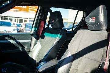 https://vehicle-cdn.autoleague.cloud/28166_6512256_26.jpg