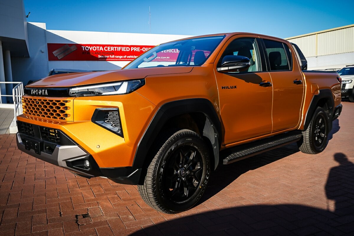 Toyota Hilux image 4