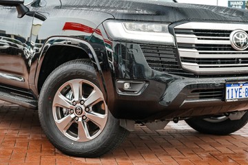 https://vehicle-cdn.autoleague.cloud/28166_6512311_2.jpg