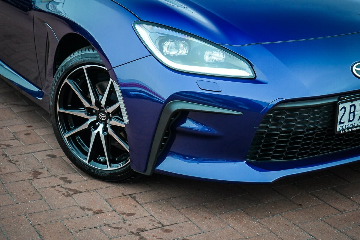 Toyota Gr86 image 2