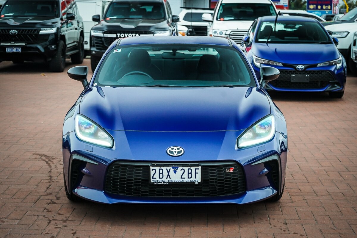Toyota Gr86 image 3