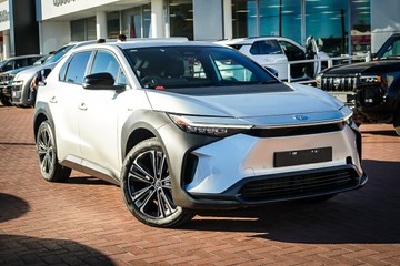 https://vehicle-cdn.autoleague.cloud/28166_6512328_1.jpg
