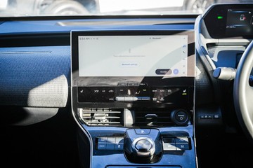 https://vehicle-cdn.autoleague.cloud/28166_6512328_13.jpg