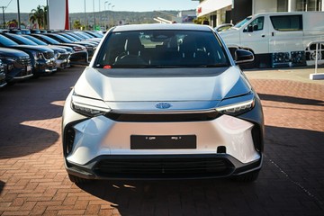 https://vehicle-cdn.autoleague.cloud/28166_6512328_3.jpg