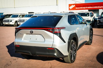 https://vehicle-cdn.autoleague.cloud/28166_6512328_7.jpg