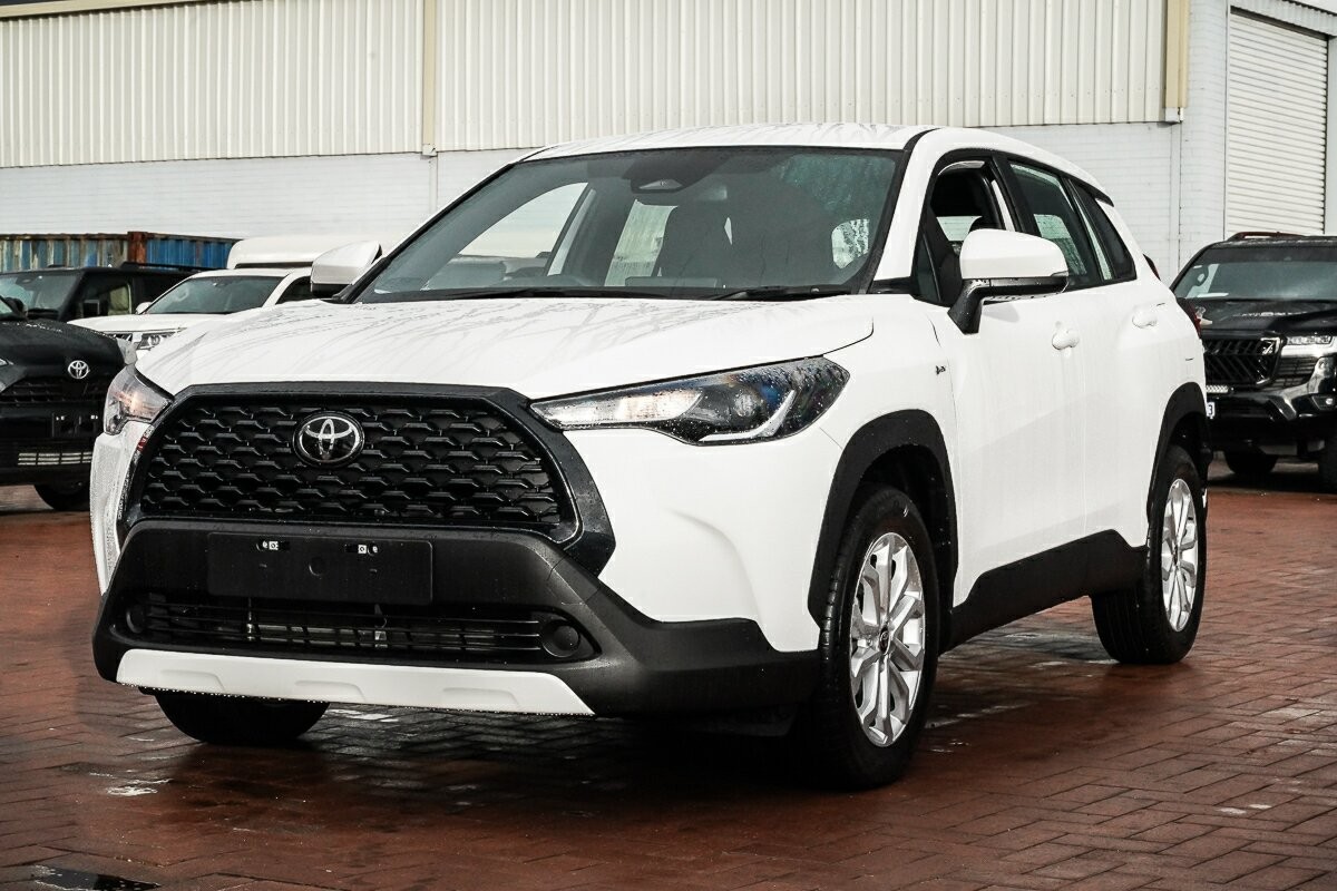 Toyota Corolla Cross image 4
