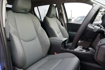 https://vehicle-cdn.autoleague.cloud/28166_6512344_17.jpg