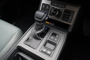 https://vehicle-cdn.autoleague.cloud/28166_6512344_25.jpg