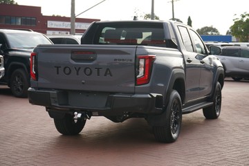 https://vehicle-cdn.autoleague.cloud/28166_6512344_8.jpg