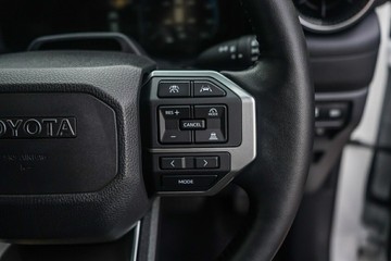 https://vehicle-cdn.autoleague.cloud/28166_6512347_14.jpg