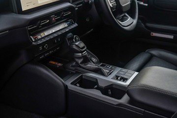 https://vehicle-cdn.autoleague.cloud/28166_6512347_22.jpg