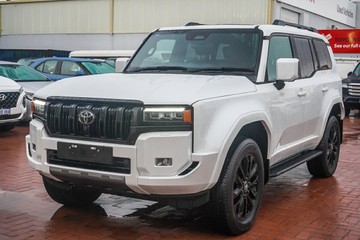 https://vehicle-cdn.autoleague.cloud/28166_6512347_4.jpg