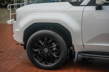 https://vehicle-cdn.autoleague.cloud/28166_6512347_5.jpg
