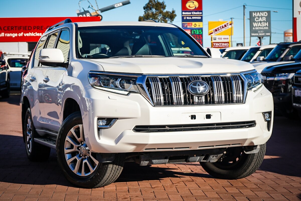 Toyota Landcruiser Prado image 1