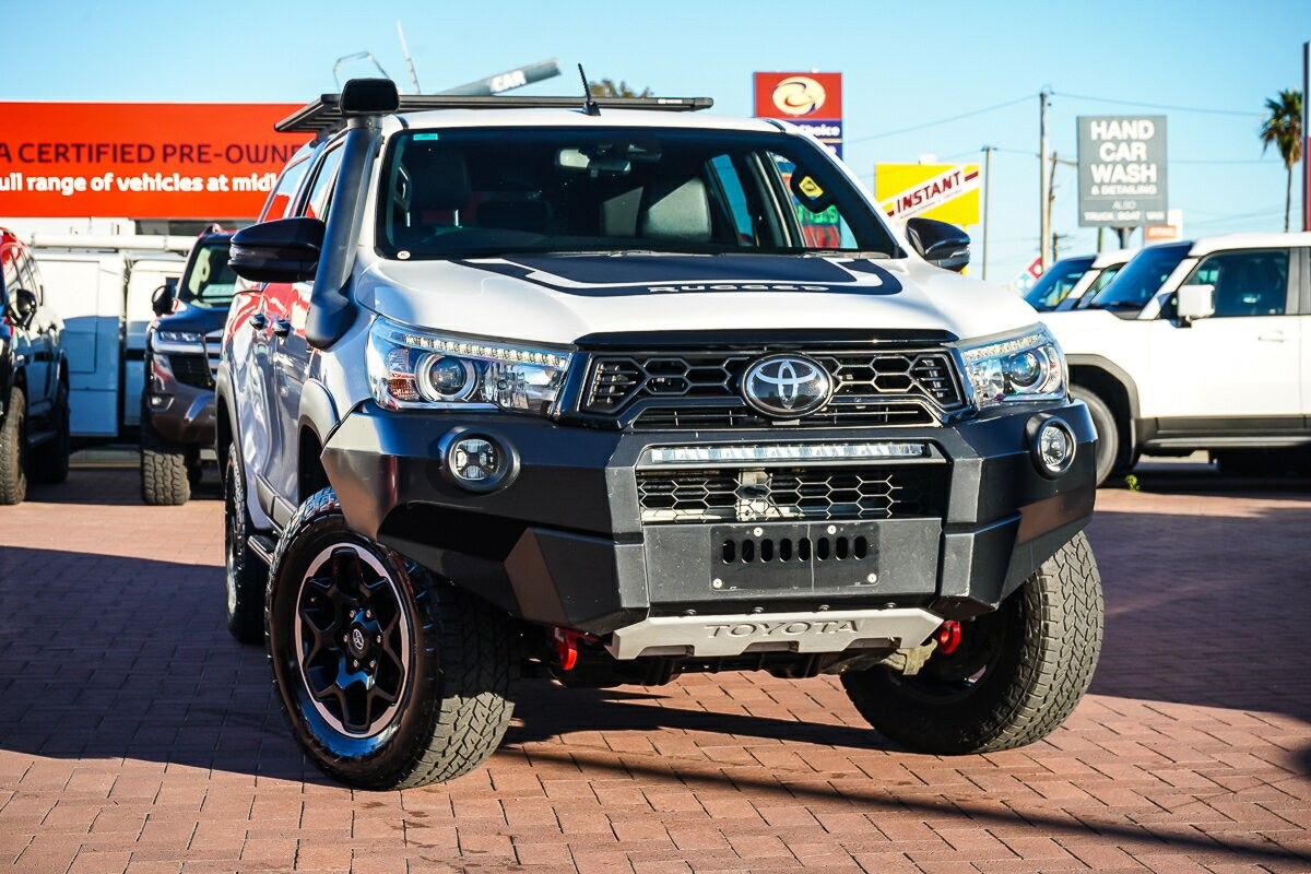 Toyota Hilux image 1