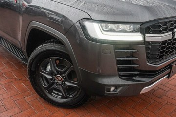 https://vehicle-cdn.autoleague.cloud/28166_6512378_2.jpg
