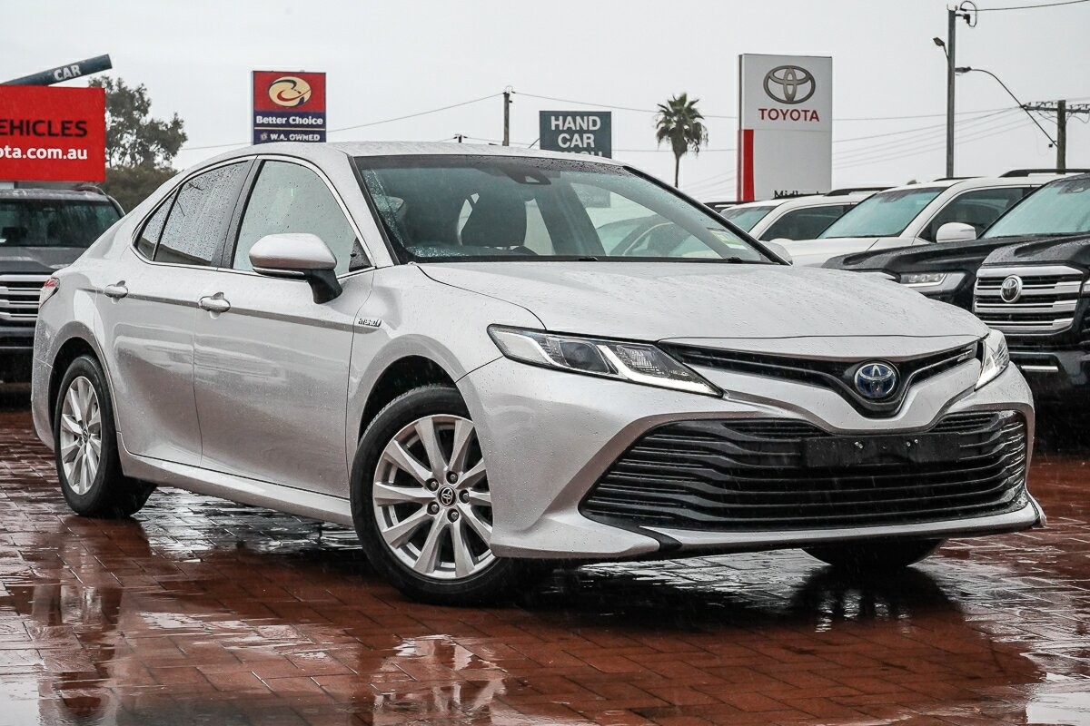 Toyota Camry image 1