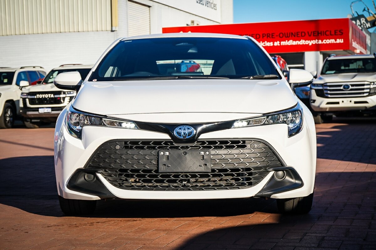 Toyota Corolla image 3