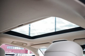 https://vehicle-cdn.autoleague.cloud/28166_6512403_12.jpg