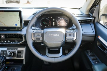 https://vehicle-cdn.autoleague.cloud/28166_6512407_14.jpg