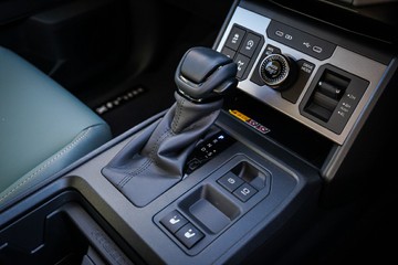 https://vehicle-cdn.autoleague.cloud/28166_6512407_23.jpg