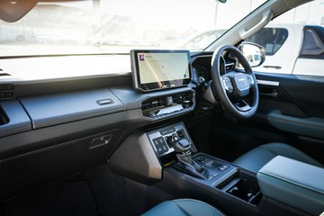 https://vehicle-cdn.autoleague.cloud/28166_6512407_25.jpg