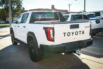 https://vehicle-cdn.autoleague.cloud/28166_6512407_6.jpg