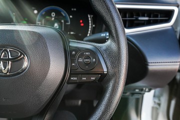 https://vehicle-cdn.autoleague.cloud/28166_6512420_18.jpg