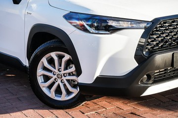 https://vehicle-cdn.autoleague.cloud/28166_6512420_2.jpg
