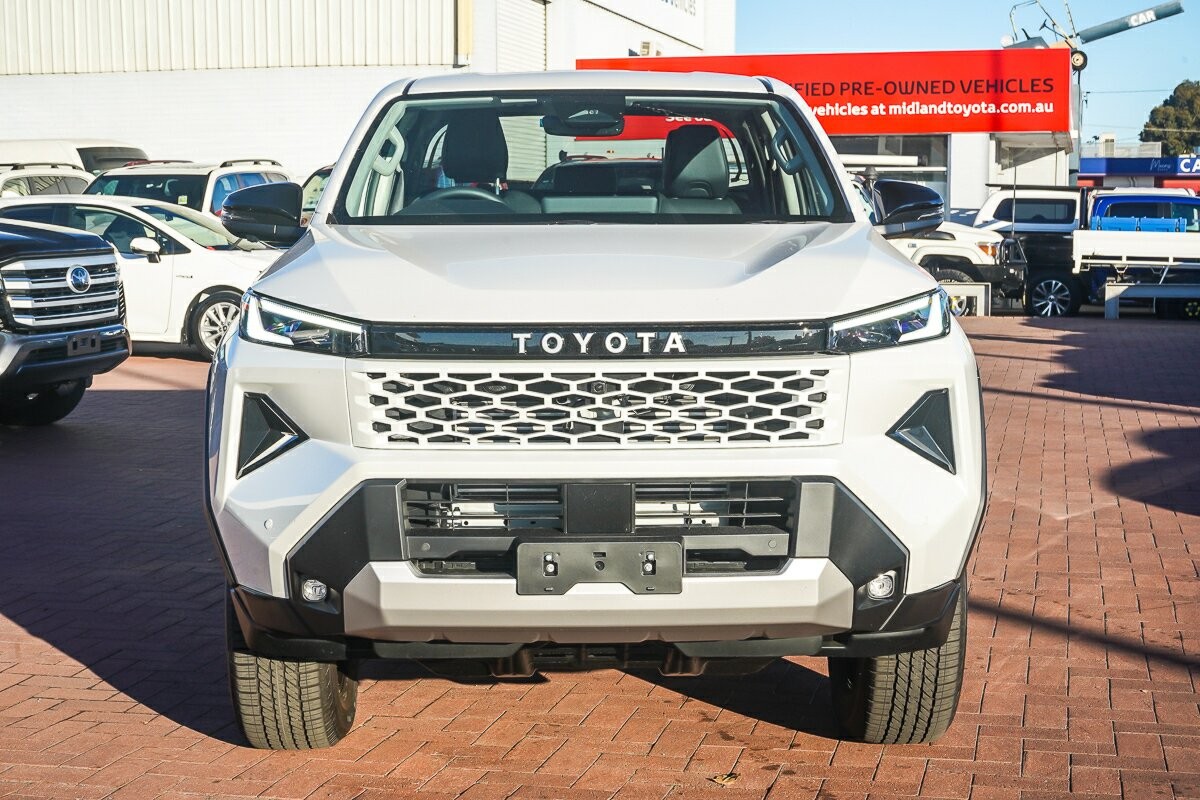Toyota Hilux image 3