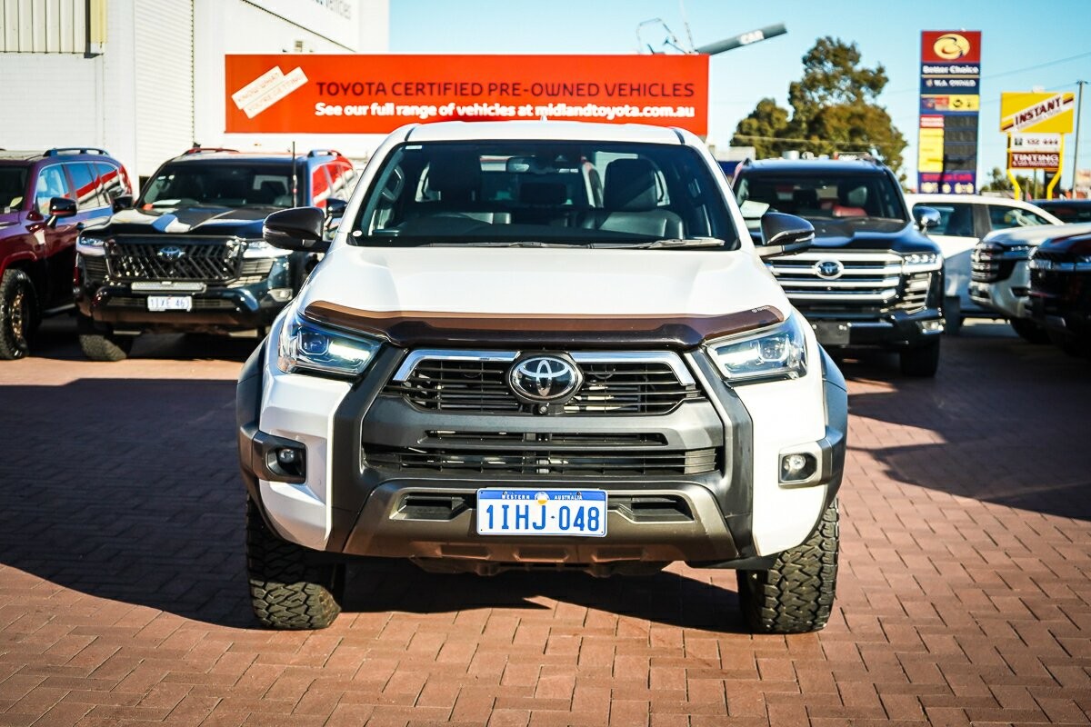 Toyota Hilux image 3