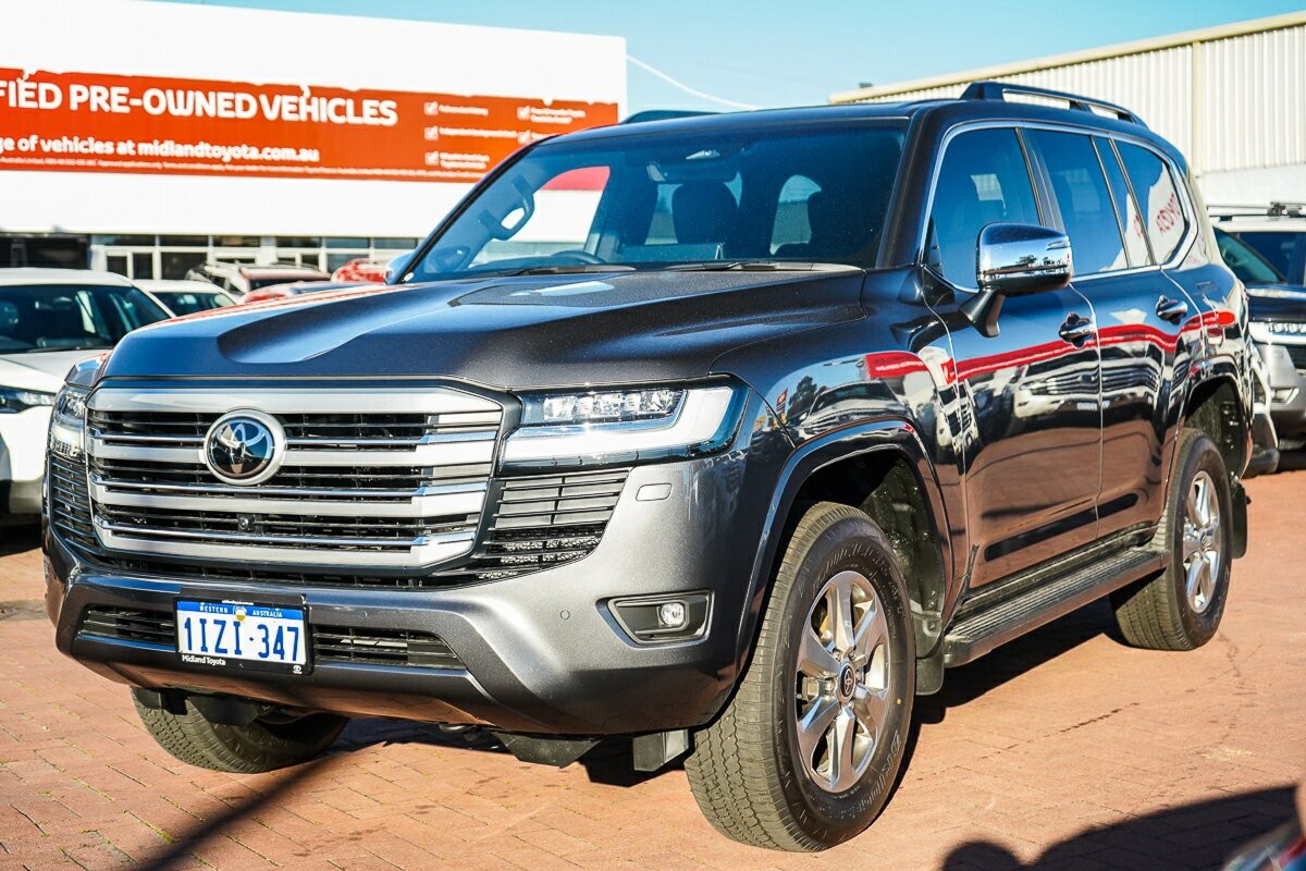Toyota Landcruiser image 4