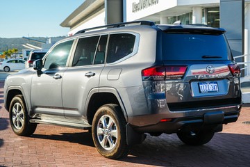 https://vehicle-cdn.autoleague.cloud/28166_6512452_6.jpg