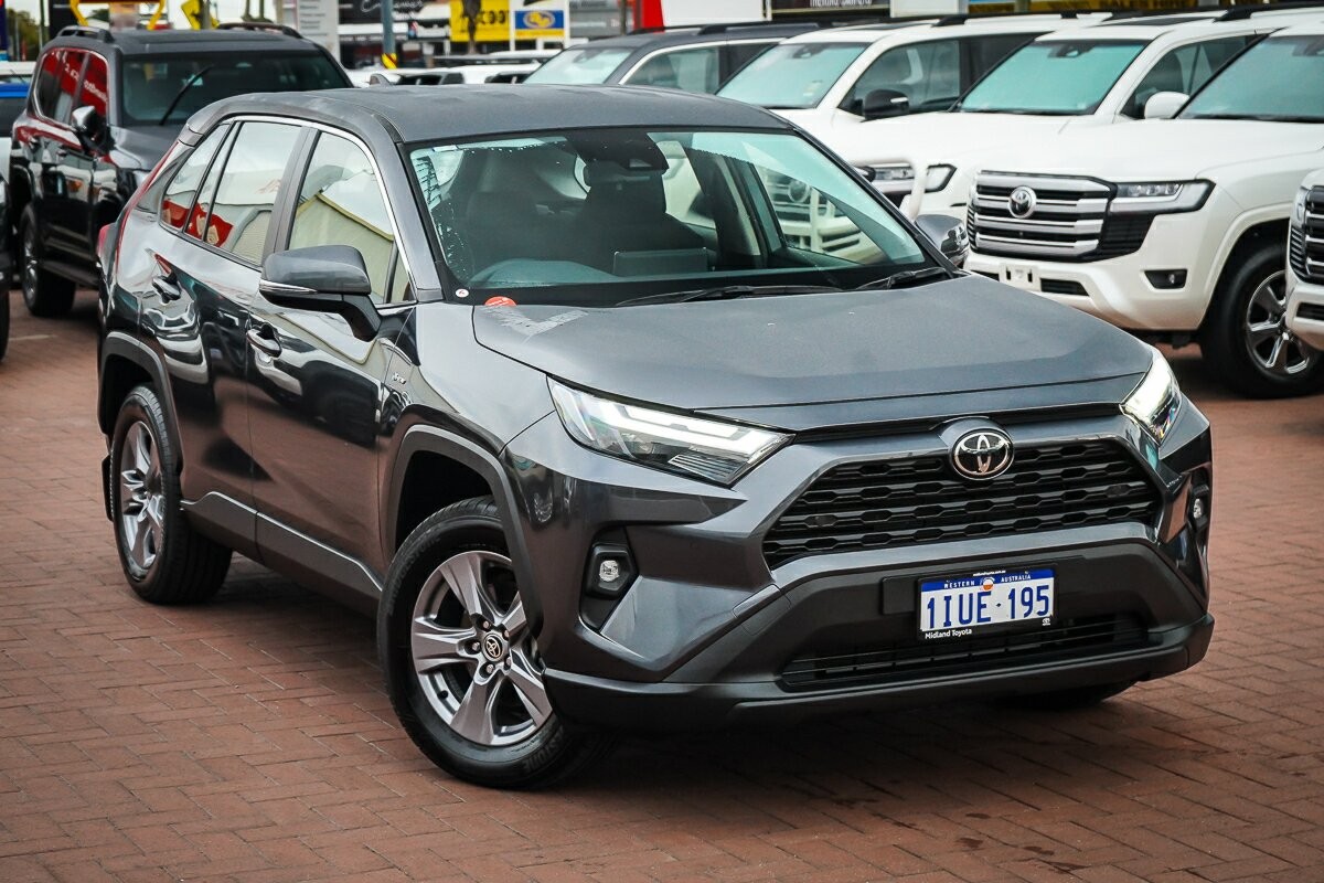 Toyota Rav4 image 1